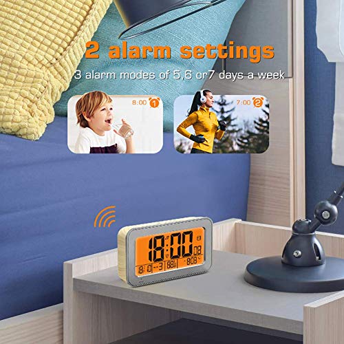 Despertador Digital, Despertadores con Puerto de Carga USB, Pantalla Grande y Clara, Volumen y Brillo Ajustables, Snooze, 12/24H, Despertador Simple para Dormitorio,Black