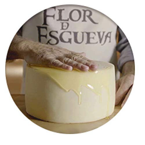 Flor de Esgueva Viejo Queso Completo Peso Aproximado 3,35 Kilogramos llévate GRATIS unas ricas Alegrías Riojanas J Vela - Queso Viejo - Elaborado exclusivamente con leche cruda o pasteurizada