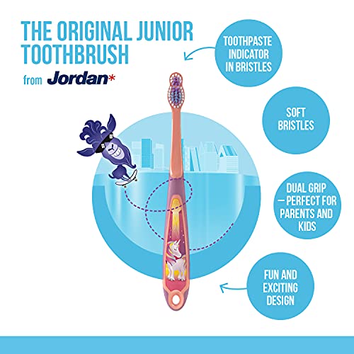 Jordan* | Step 3 | Cepillo de dientes para niños de 6 a 9 años | Cepillo de dientes para niños con cerdas suaves, mango ergonómico doble y sin BPA | Color azul y rosa | Pack de 4 unidades