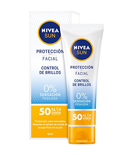 Lote Nivea Sun: Crema Solar Hidratante FP50+ 400 ml + Loción After Sun 400 ml + Crema Solar Facial Control de Brillos FP50 50 ml