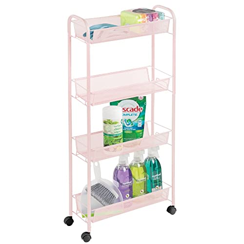 mDesign Carrito con ruedas para lavadero – Compacto mueble de lavadero para guardar detergente, quitamanchas, etc. – Práctico carro de lavandería en metal con cuatro estantes estrechos – rosa claro