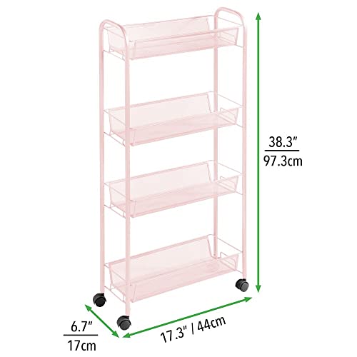 mDesign Carrito con ruedas para lavadero – Compacto mueble de lavadero para guardar detergente, quitamanchas, etc. – Práctico carro de lavandería en metal con cuatro estantes estrechos – rosa claro