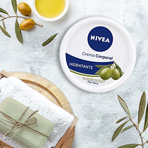 NIVEA - Crema Corporal con Aceite de Oliva, 3 x 300 ml