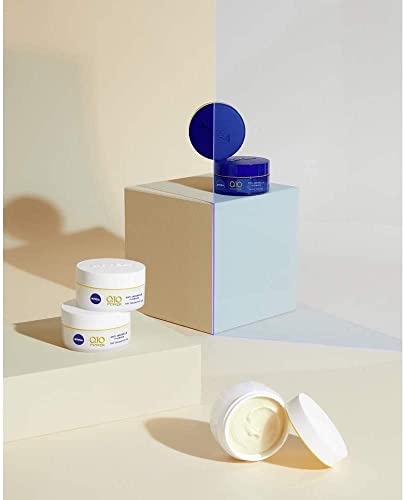 Nivea Q10 Energy Crema de Noche Antiarrugas, 50ml + Power Antiarrugas Cuidado de Día Triple Defensa FP30 (1 x 50 ml), crema hidratante antiarrugas, crema facial con protector solar 30, crema de día