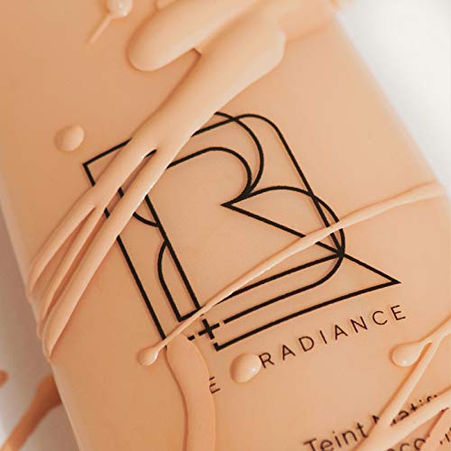 BE+RADIANCE 26⎮Base líquida matizada con agua de pepino⎮ Cobertura de ligera hasta media, natural⎮ Todo tipo de piel⎮No comedogénico, Inalterable, Vegano, Libre de crueldad animal⎮Hecho en Francia