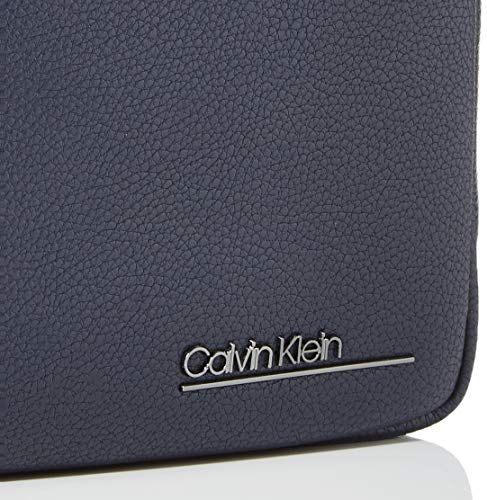 Calvin Klein - Ck Bombe' Flat Crossover, Shoppers y bolsos de hombro Hombre, Azul (Blackwhite Navy), 1x1x1 cm (W x H L)