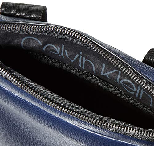 Calvin Klein - Ck Bombe' Flat Crossover, Shoppers y bolsos de hombro Hombre, Azul (Blackwhite Navy), 1x1x1 cm (W x H L)