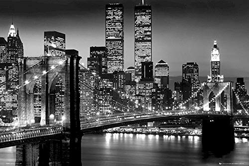 Close Up Póster New York - Puente de Brooklyn Lights World - Trade Center (91,5cm x 61cm) + 2 Marcos Transparentes con suspención