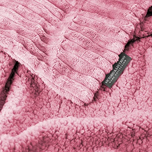 Victorio & Lucchino Manta Plaid Canale con Borreguito Sherpa al Tono - Manta Suave para el Sofa o para Cama (VL-80510) (130x160cm, Rosa)