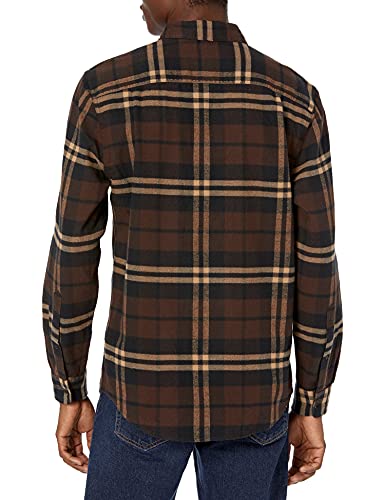 Amazon Essentials - Camisa de franela a cuadros de manga larga y ajuste regular para hombre, Marrón (Brown Plaid), US M (EU M)