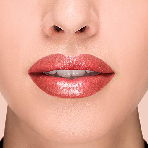 Barra de labios Color Riche Plump and Shine