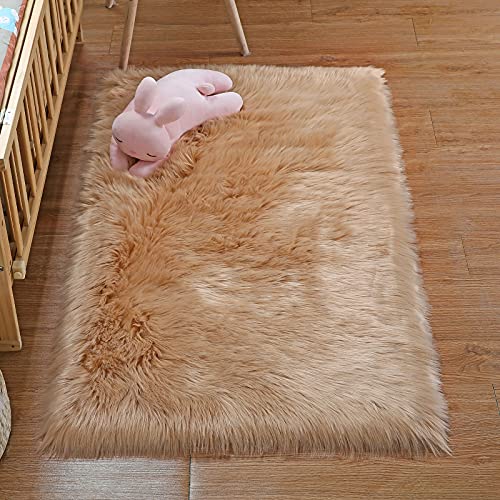 DAOXU Piel de Imitación Alfombras Dormitorio Alfombras Modernas Super Suaves de la Pelusa Dormitorio Sala Estar Alfombra Antideslizante Alfombra de la para el Juego los niños Decora (60 x 90 Marrón)