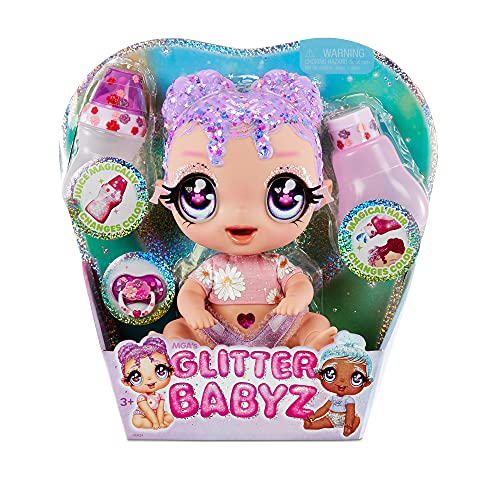 Glitter Babyz Muñeca Lila Wildboom - Con 3 cambios de color mágicos, pelo morado y vestido de flores - Incluye pañal, biberón y chupete reutilizables - Para coleccionar - Edad: 3+ años