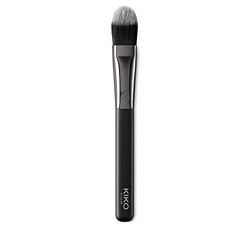 KIKO Milano Face 03 Flat Foundation Brush | Brocha plana para bases de maquillaje líquidas o en crema, fibras sintéticas