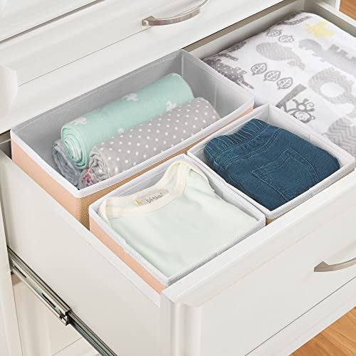 mDesign Juego de 3 Cajas organizadoras – Cestas de Tela de Diferentes tamaños para cajones – Organizadores para armarios para Guardar Calcetines, Ropa Interior y más – Naranja melocotón/Blanco