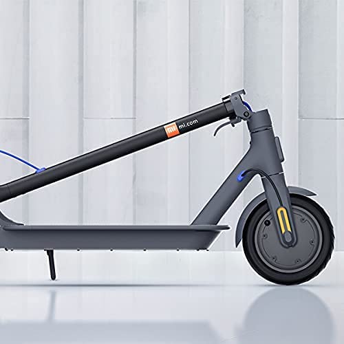 Xiaomi Mi Electric Scooter 3 + Candado