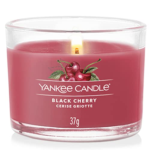 Yankee Candle Juego de velas perfumadas para regalo, Velas votivas rellenas de cereza negra, Mezcla de cera de soja, 3 unidades (1701393E)