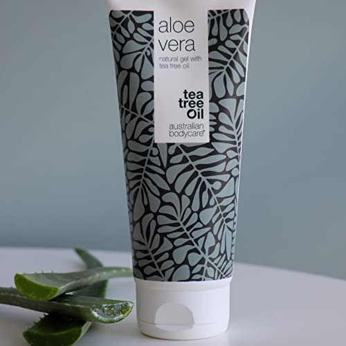 Gel de Aloe Vera 100 ml | Para después de la loción solar | Aloe Vera natural y aceite de árbol de té |Enfriante e hidratante para picazón, piel irritada, quemaduras solares y arañazos | 100% Vegano