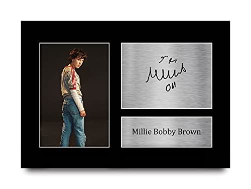 HWC Trading Millie Regalos De Bobby Brown Extraño Cosas En Autógrafos Imagen Impresa En TV para Aficionados Autografió - A4