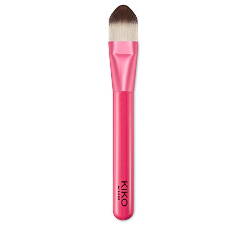 KIKO Milano Smart Foundation Brush 101 | Brocha plana para bases de maquillaje líquidas o en crema, fibra sintética