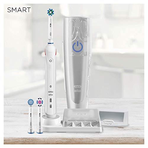 Oral-B Smart 5 CrossAction Cepillo de Dientes Eléctrico con Mango Recargable, Tecnología Braun, 3 Cabezales de Recambio, Conexión Bluetooth y Funda de Viaje, 5000N - Blanco