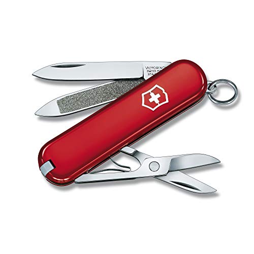 Victorinox Classic Navaja con 7 funciones, incluyendo tijeras y lima de uñas con limpiaúñas