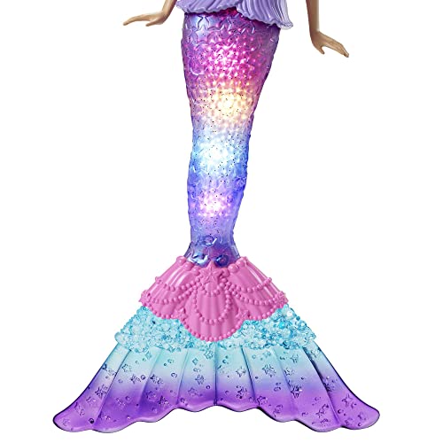 Barbie Dreamtopia Twinkle Lights Sirena - Muñeca Rubia con Mechas Rosas - Luces y Colores Bajo el Agua - 30,48 cm - Regalo para Niños de 3-7 Años