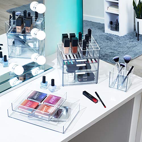 iDesign Caja de Maquillaje, brochas con 3 apartados de la colección Exclusiva de Sarah Tanno, Organizador de plástico para Pinceles, lápices y más, Transparente, 10,4 x 10,4 x 10,7