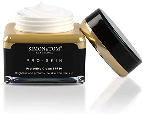 SIMON & TOM - CREMA HIDRATANTE Y PROTECTORA CON SPF 30 PRO SKIN - Corrige y equilibra el tono de la piel - Controla las manchas - Textura ligera - Con aceite de rosa de mosqueta / 50 ml.