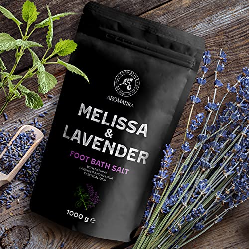 Sal de Baño para Pies con Aceite Esencial de Lavanda y Aceite de Melisa - 1kg /1000g - Sal Marina Natural Baño de Pies - Remojo Uñas - Pedicura - Sal Para Remojar Los Pies - Cuidado de Pies