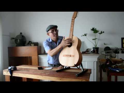El tiple colombiano: un instrumento similar a la guitarra
