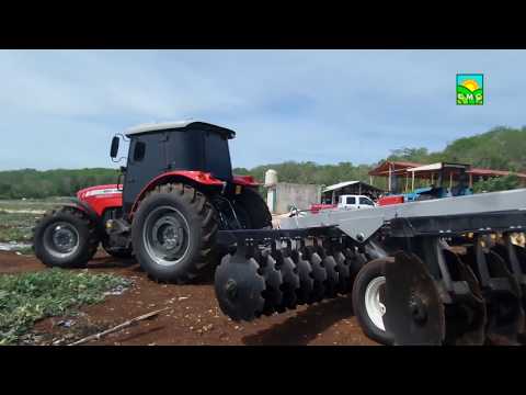 El tractor agrícola: un vehículo fundamental en el campo