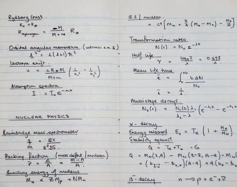 Resolución de ecuaciones cuadráticas y lineales: Guía completa para estudiantes de matemáticas.